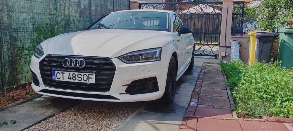 Vând Audi A5 F5 Matrix