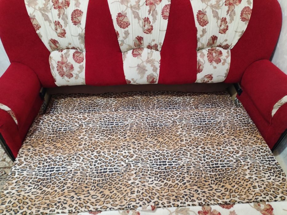 Диван не большой