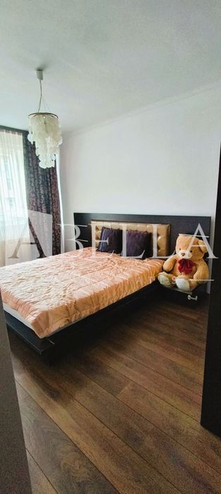 Дава се под наем Тристаен апартамент в София, Зона Б-19 - 95 кв.м за 700 € - Снимка #7