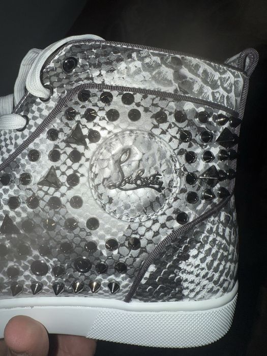 Christian Louboutin – adidași originali cu ținte