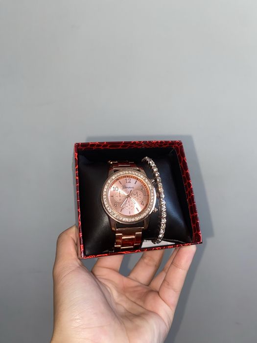 Часы наручные / Сағат