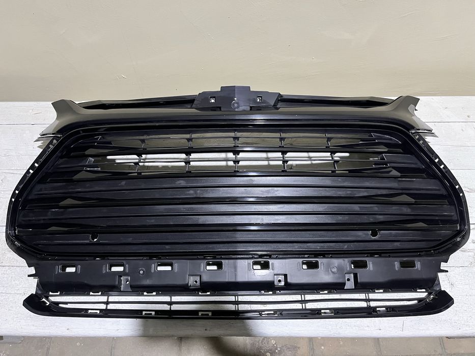 Chevrolet tracker облицовка premier