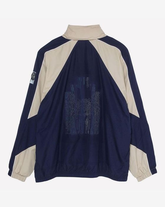 Спортивка универсальная.