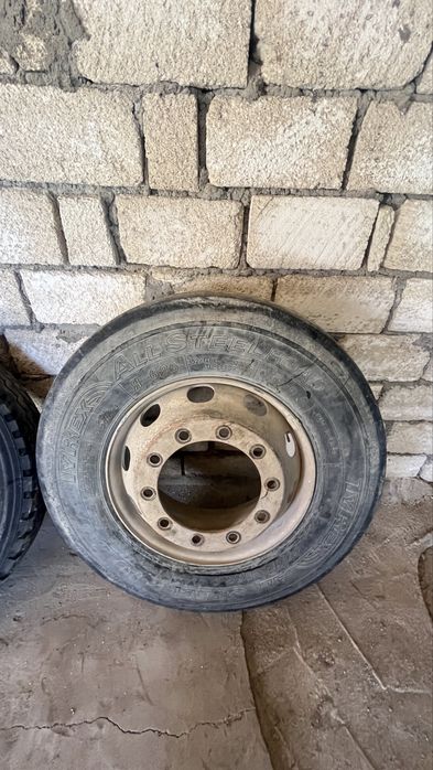 Бескамерка r11/22.5 диск 9.00