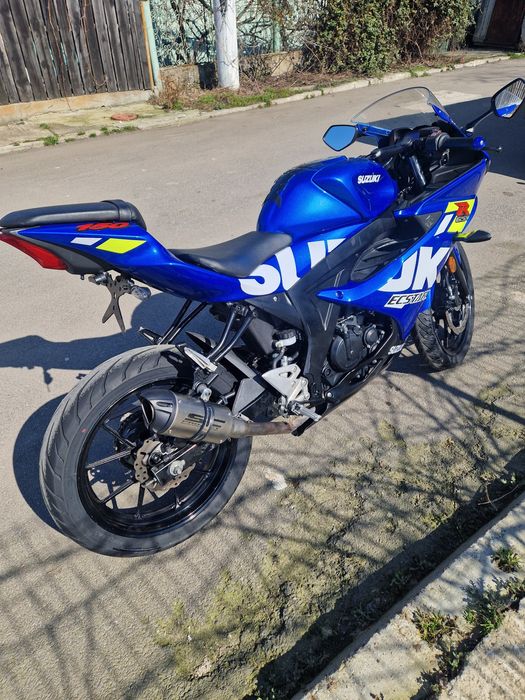 Suzuki gsxr 125 A1