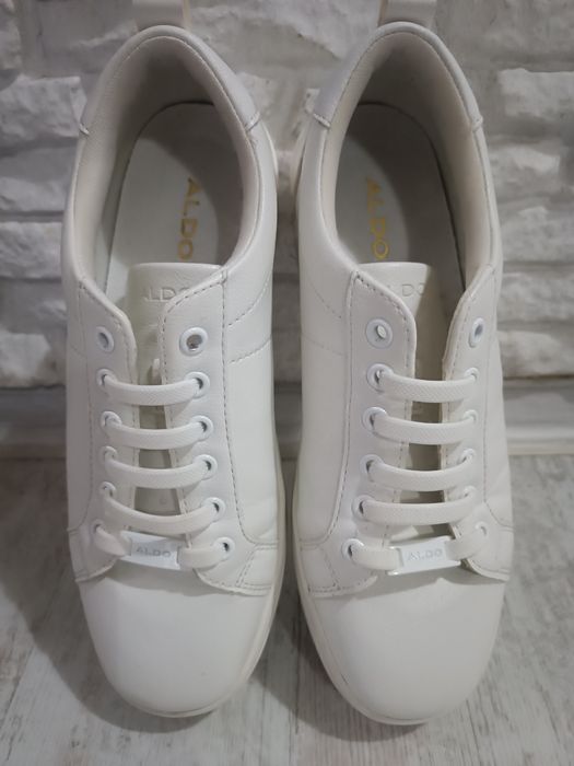 ALDO-бели сникърси.!