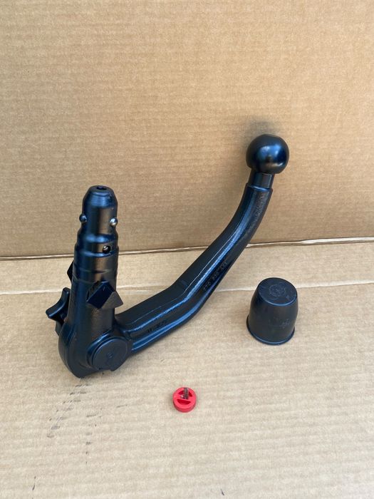 Cârlig remorcare original Westfalia Audi A4 B8 8K  Cod Carlig 8T0 800 495