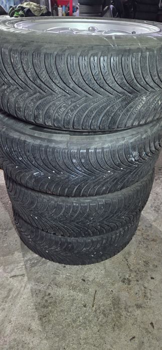 BMW E36 кабрио джанти със зимни гуми  195/65/15. 7J×15  ET47  5×120