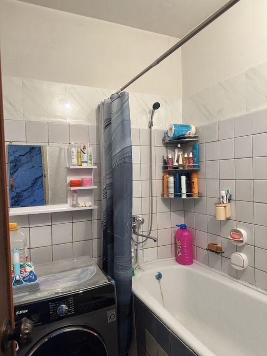 Yunusobod 19kvda 4xonali uy sotiladi