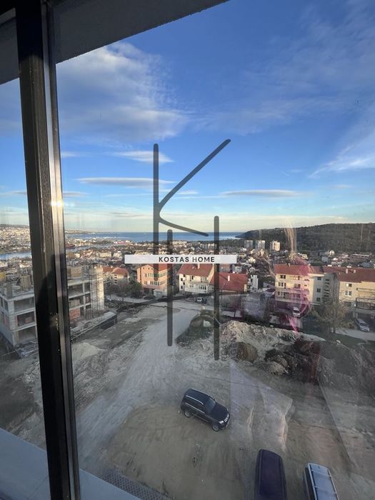 Продава се Тристаен апартамент в Варна, Аспарухово - 164 кв.м за 933 €/кв.м - Снимка #1