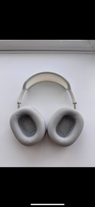 airpods pro max