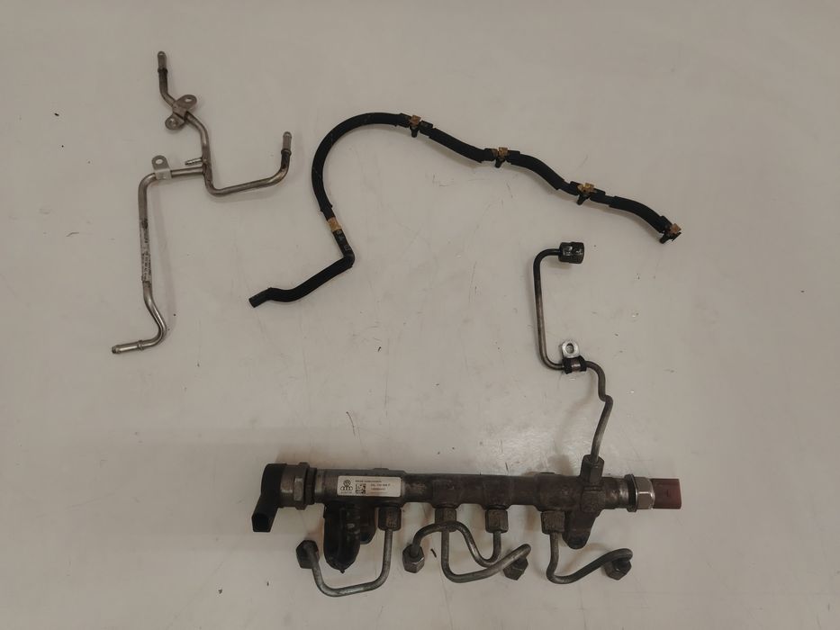 Rampa injectoare 2.0 CFF CFH Golf 6 Golf 7 Passat B7 03L 130 089 P