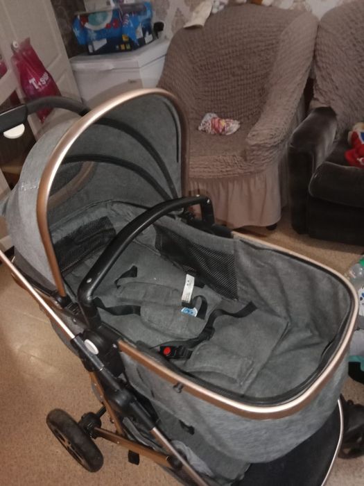 Продам коляску в хорошем сост