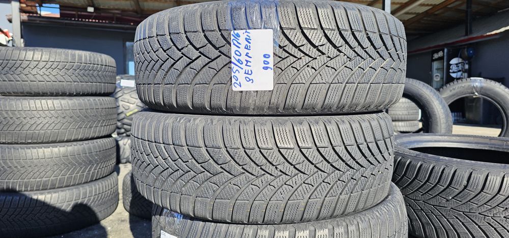 205 60 R 16 Semperit Iarna...
