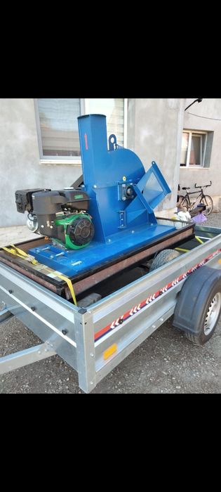 Presă peleți 15 kw + tocător crengi Crusher 600