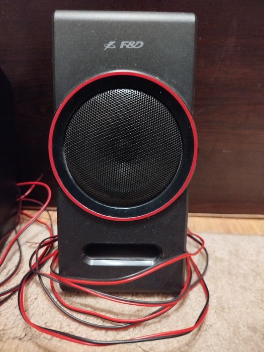 Колони Fenda f3000U