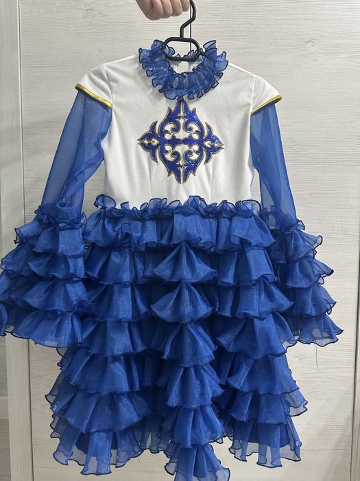 Платье в национальном стиле для девочек 7-8 лет