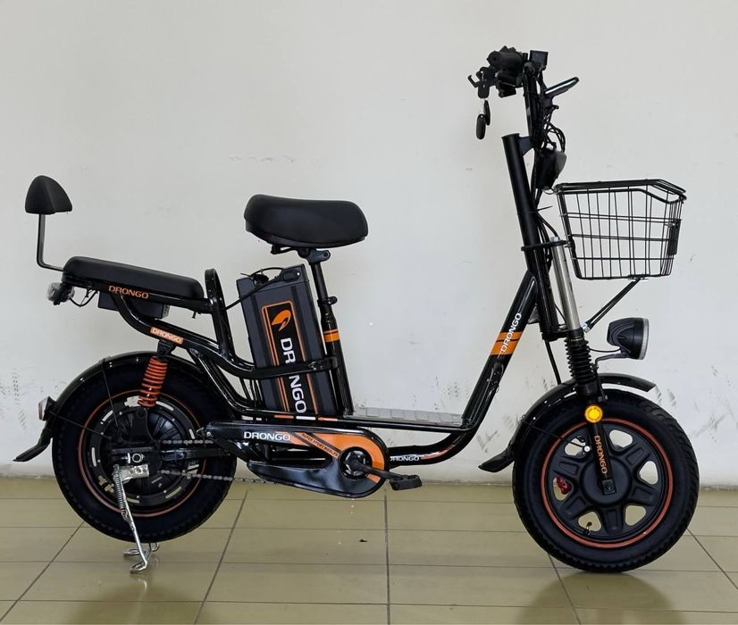 Model; JG R-16 motoskuter