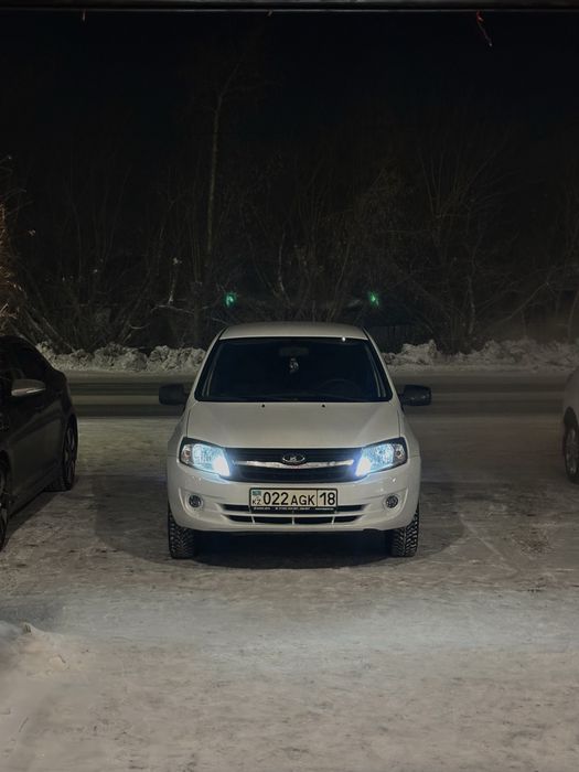 Продам машину лада гранта
