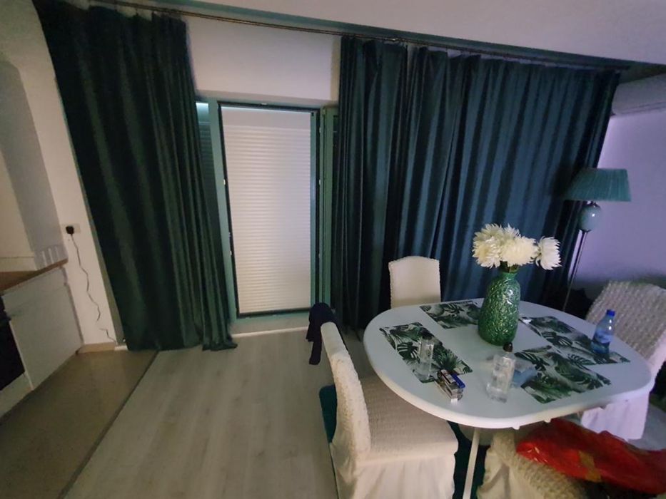 Proprietar vand apartament 2 camere