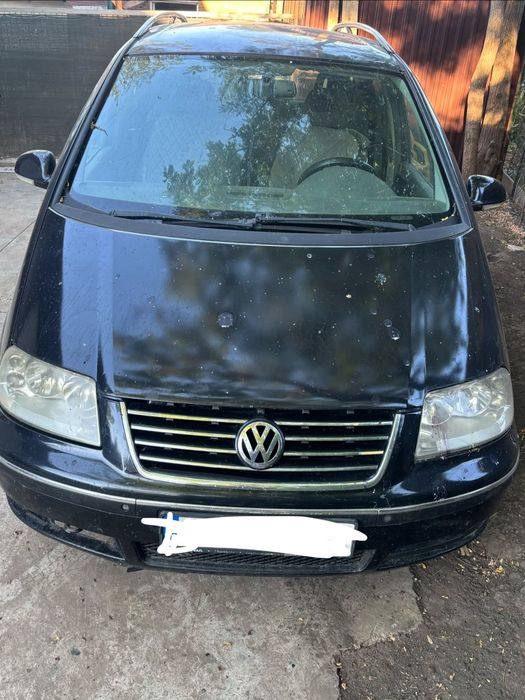 Vând VW Sharan 2.0 TDi