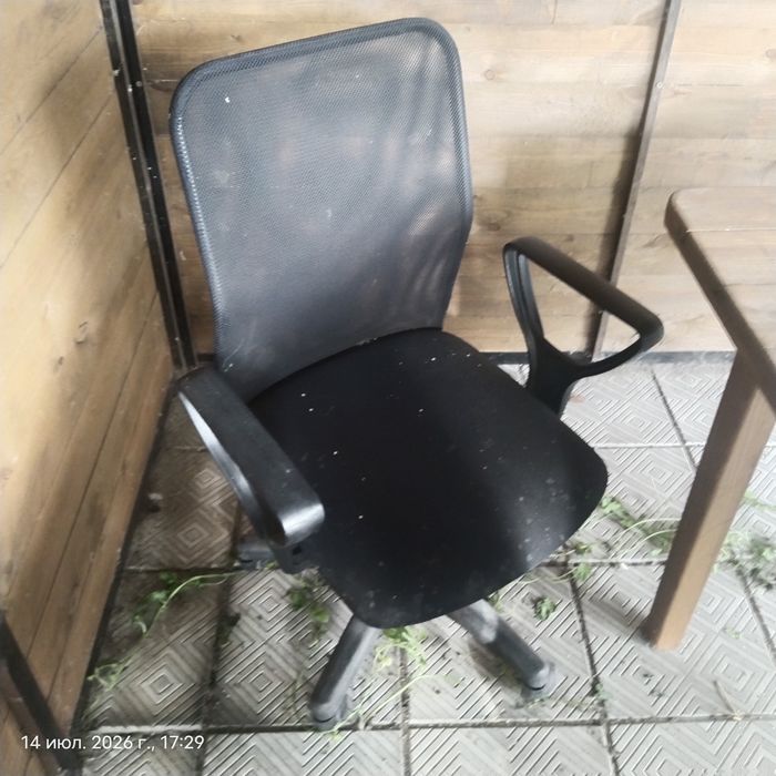 Продам стулья металлические бу