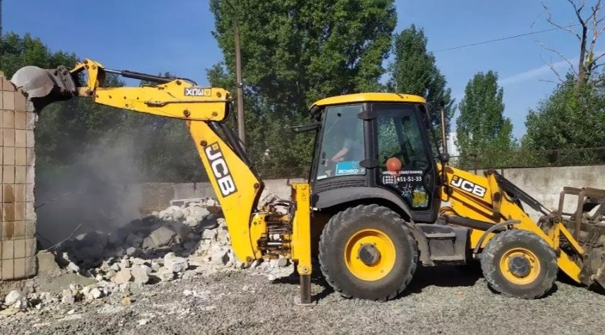 Снос домов услуга экскаватор погрузчик 3в1  трактор