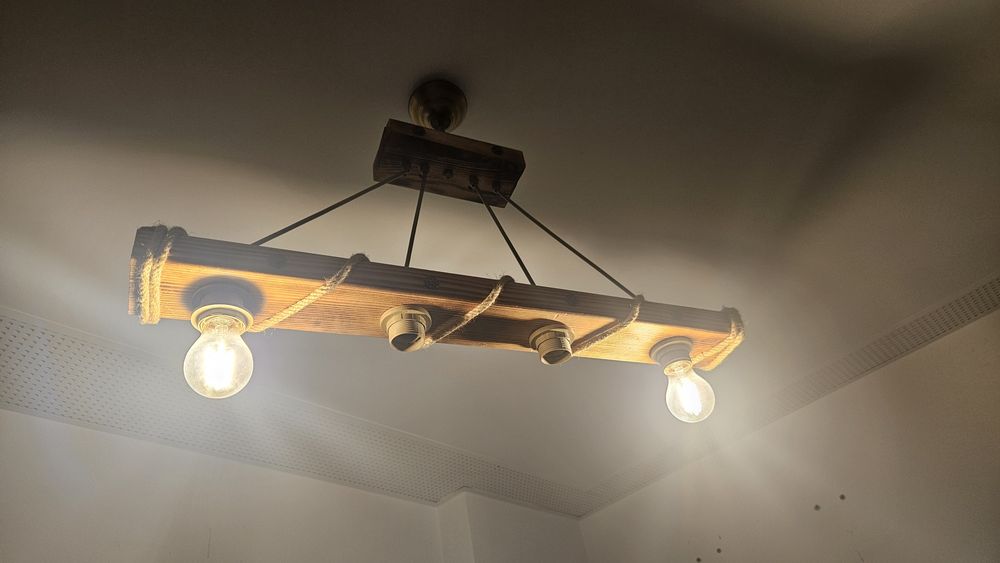 Lustră lemn cu 4 Becuri E27 60cm