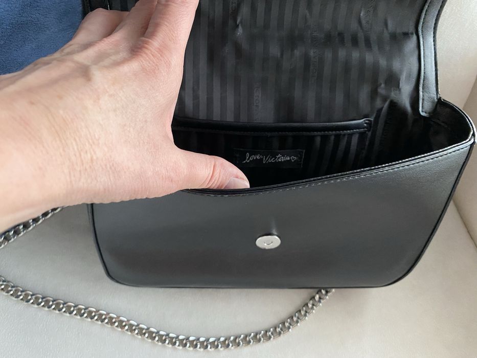 Victoria’s secret - елегантни, оригинални, нови малки чанти