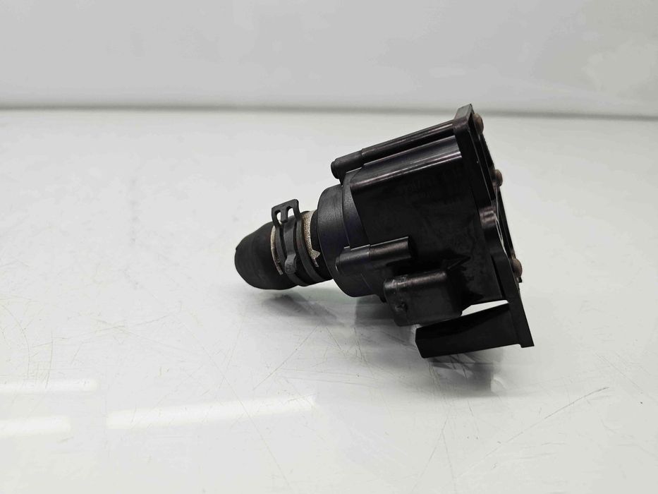 Pompa recirculare apa Audi A4 (8K2, B8) [Fabr 2008-2015] 8K0965561A 2.
