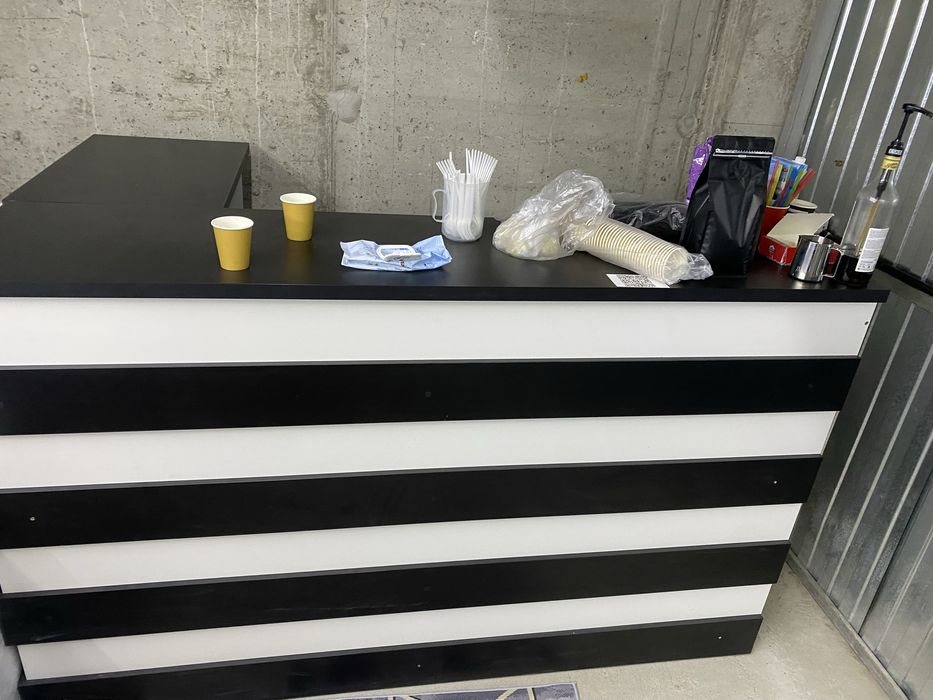 Барная стойка для кофейни и кафе