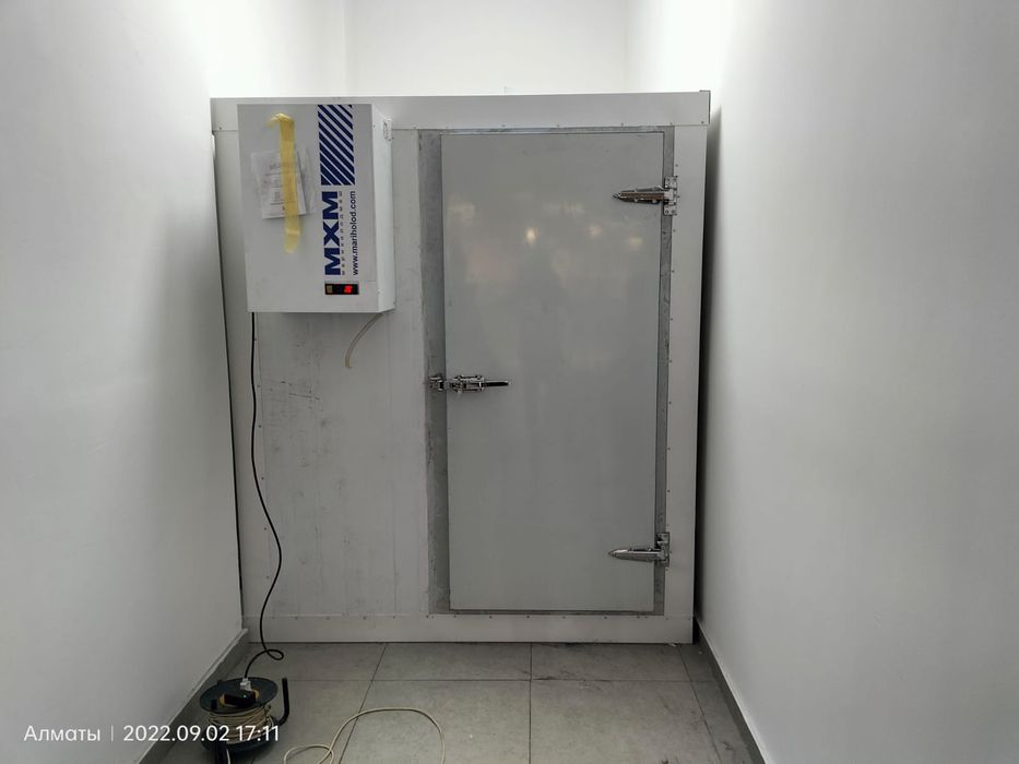 Морозильные и холодильные камеры