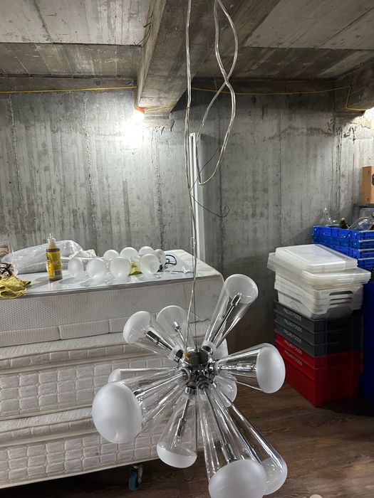 Candelabre pentru cunoscători