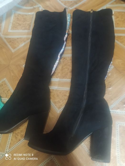 Продам сапожки зима 3000