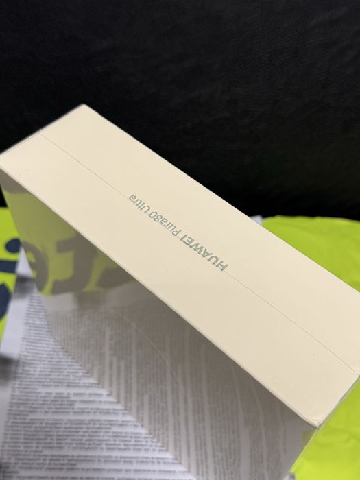 ЗАПЕЧАТАН 512GB Huawei Pura 80 ULTRA Yettel Гаранция 2029 Black