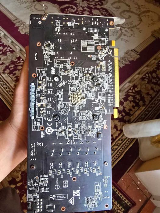 Sapphire RX580 8gb + Arktek RX580 8gb Videokarta