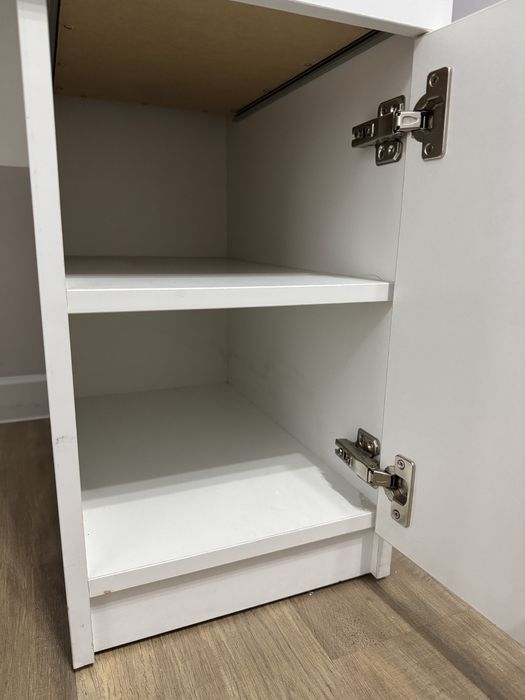 Письменный стол