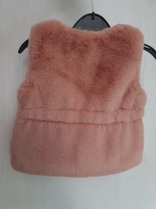 Vestă Next, mărimea 3-6. Nouă cu etichetă