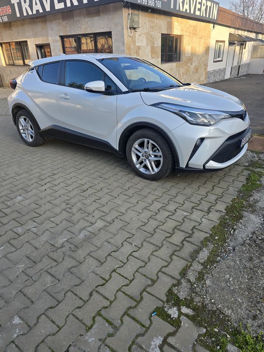 Toyota C-HR 2023.
