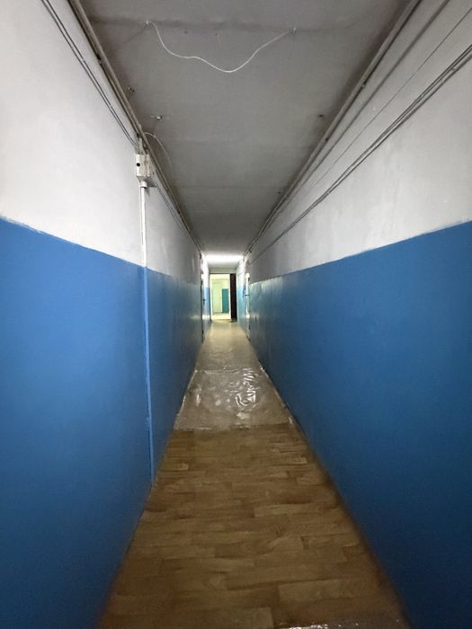 Продается комната в обежитии . Чистый подьезд.
