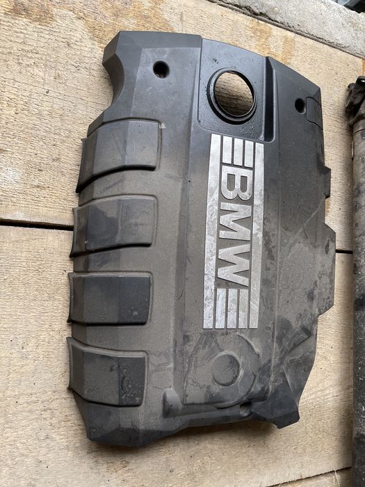 Capac motor Bmw e90 e91 e92 e93 e87 e81 e82 e88 benzina n43