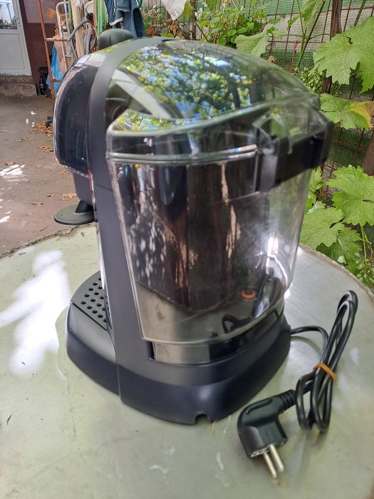 Espresor DeLonghi ca nou Anglia