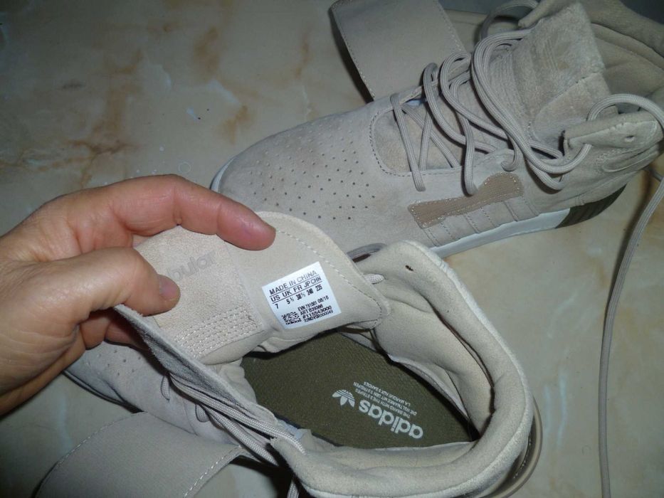 ADIDAS боти №38.