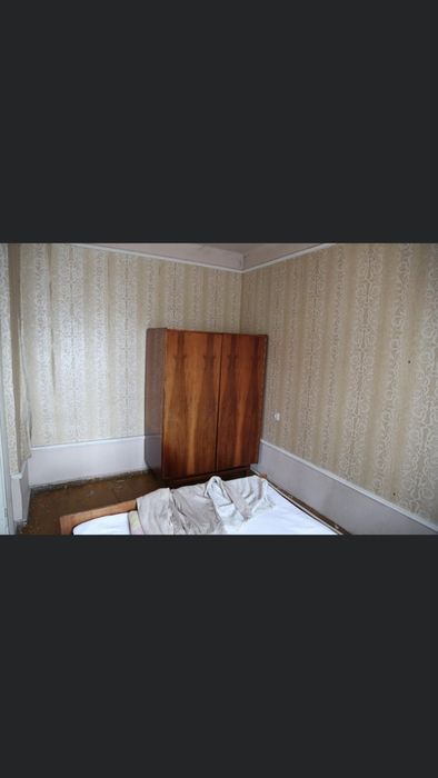 Продам дом с  помещением 585кв