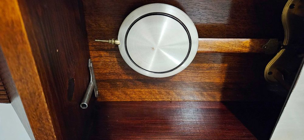 Ceas de perete cu pendula