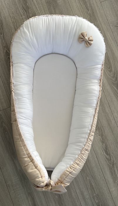 Babynest alb cu bej