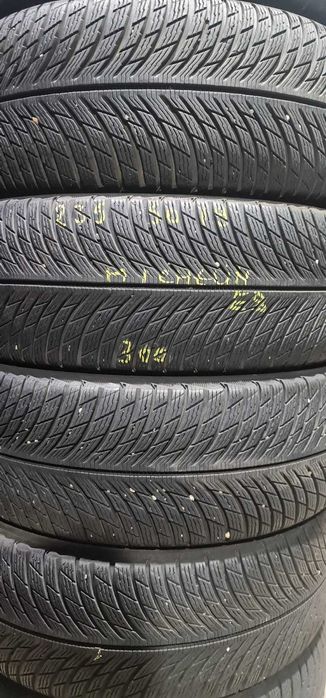 Anvelope IARNA 235 40 19 /235 45 19 /235 50 19