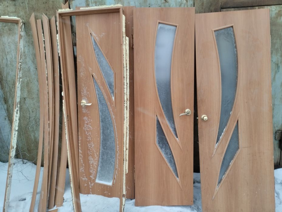 Продам дверь межкомнатную.