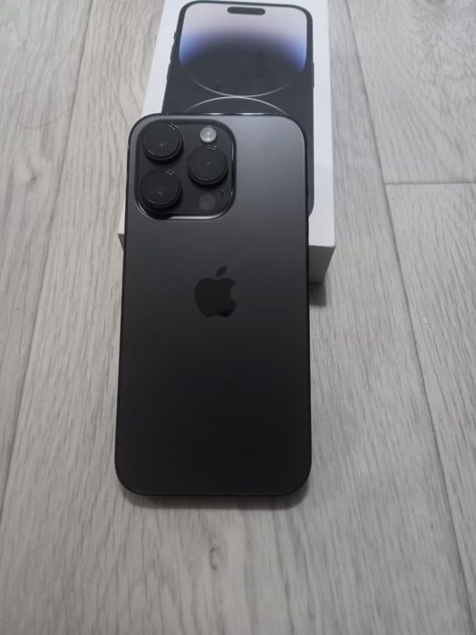 Iphone 14 Pro в идеальном состояний