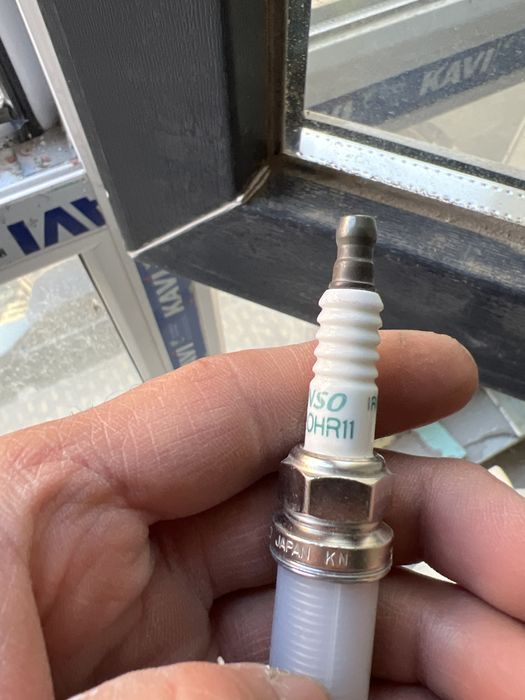 Новая свеча от DENSO SK20HR11